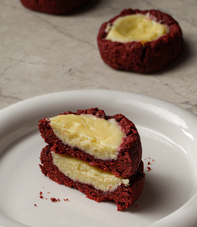 red velvet scones